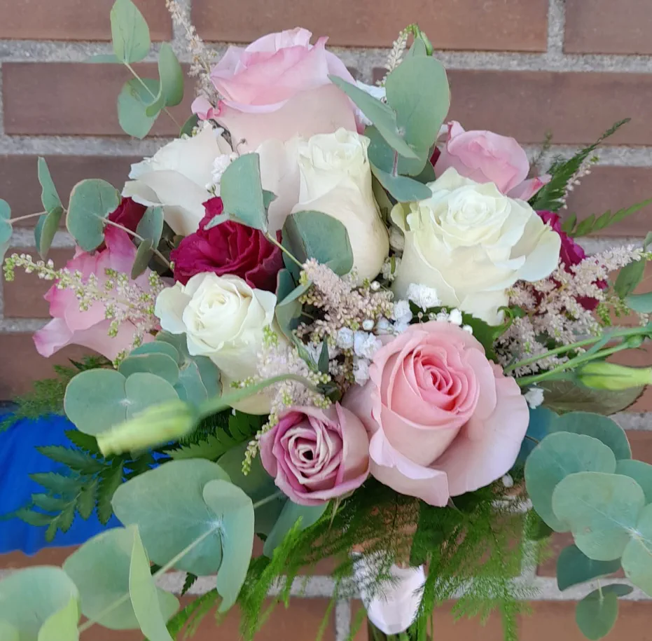 Ramos de Novia Floristería Madreselva Sotillo de la Adrada Ávila Valle del Tiétar Gredos