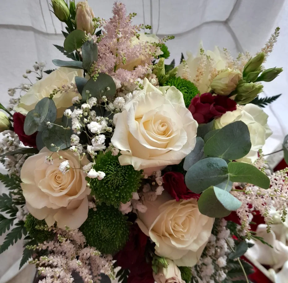 Ramos de Novia Floristería Madreselva Sotillo de la Adrada Ávila Valle del Tiétar Gredos