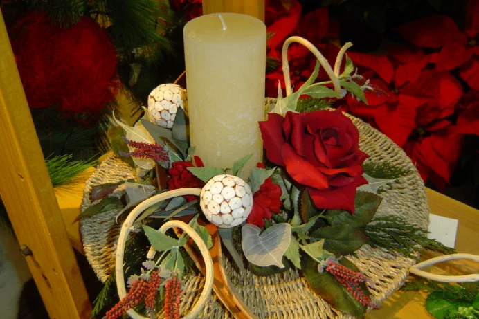 Flores para Navidad, regalos y adornos florales decorativos navideños